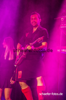 Preview Red_Hot_Chilli_Pipers_(c)Michael-Schaefer_Wolfha2238.jpg